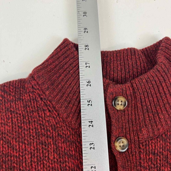 L.L. Bean Men's Burgundy Pullover Lambs Wool Button Knitted‎ Sweater L - Picture 7 of 16